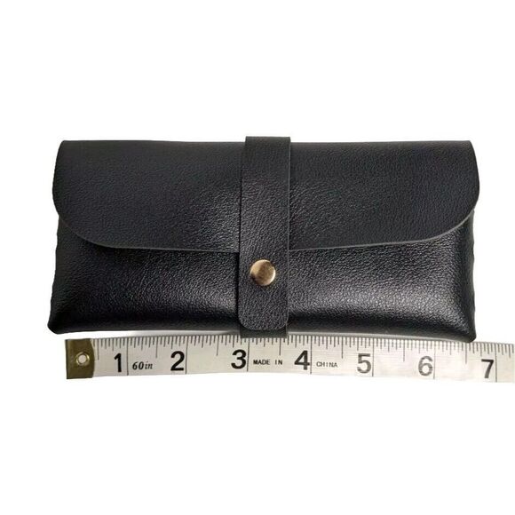 Fashion Eyeglass / Sunglass Buckle Case Snap Closure PVC Leather Faux - Black - Picture 8 of 8
